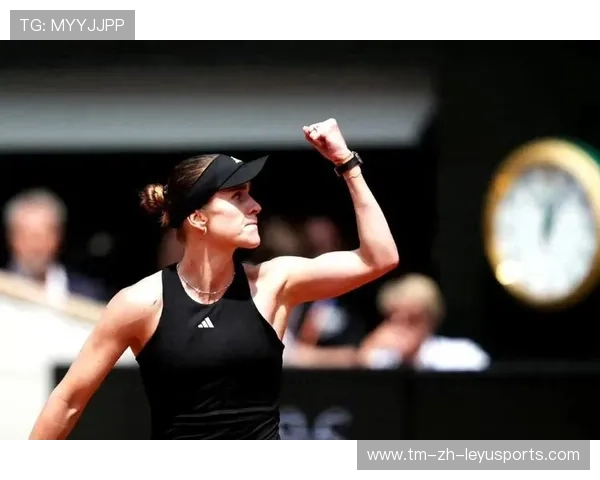 斯瓦泰克稳坐女子第一宝座，统治力无解，斯瓦泰克正手动作详解